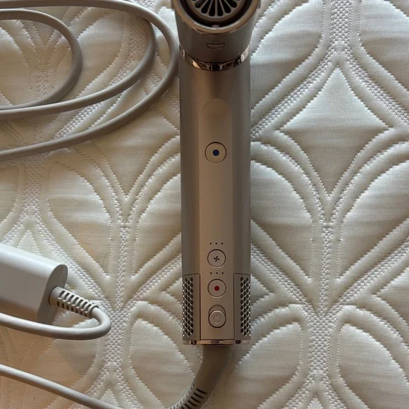 Shark Flexstyle 5-in-1 Hair Styler & Drying System - Picture 4 of 10